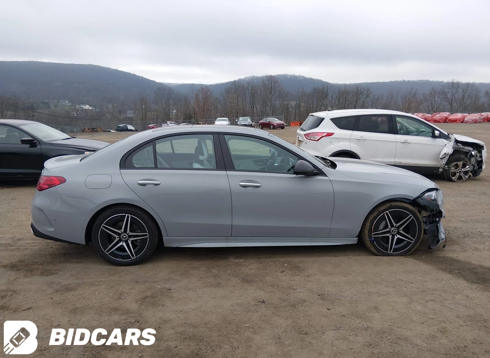 Mercedes-Benz C 300 2025, снимка 4 - Автомобили и джипове - 54655205