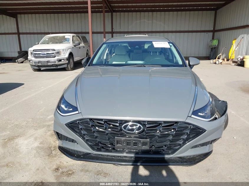 Hyundai Sonata 2.5L I-4 DI, DOHC, VVT, 191HP Front Wheel Drive | Mobile.bg � ����������� 12
