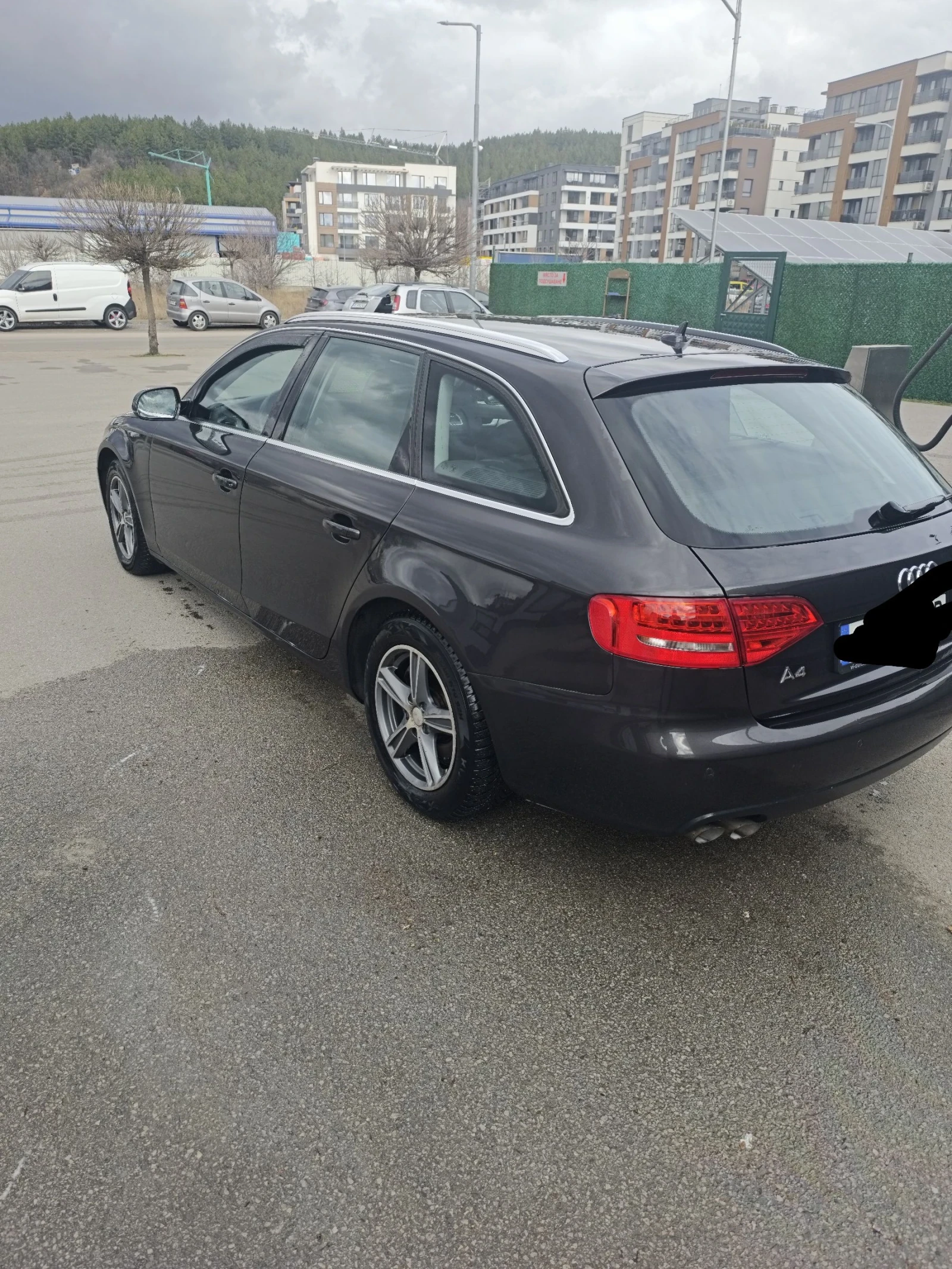 Audi A4 2.0 143hp, снимка 4 - Автомобили и джипове - 54892877