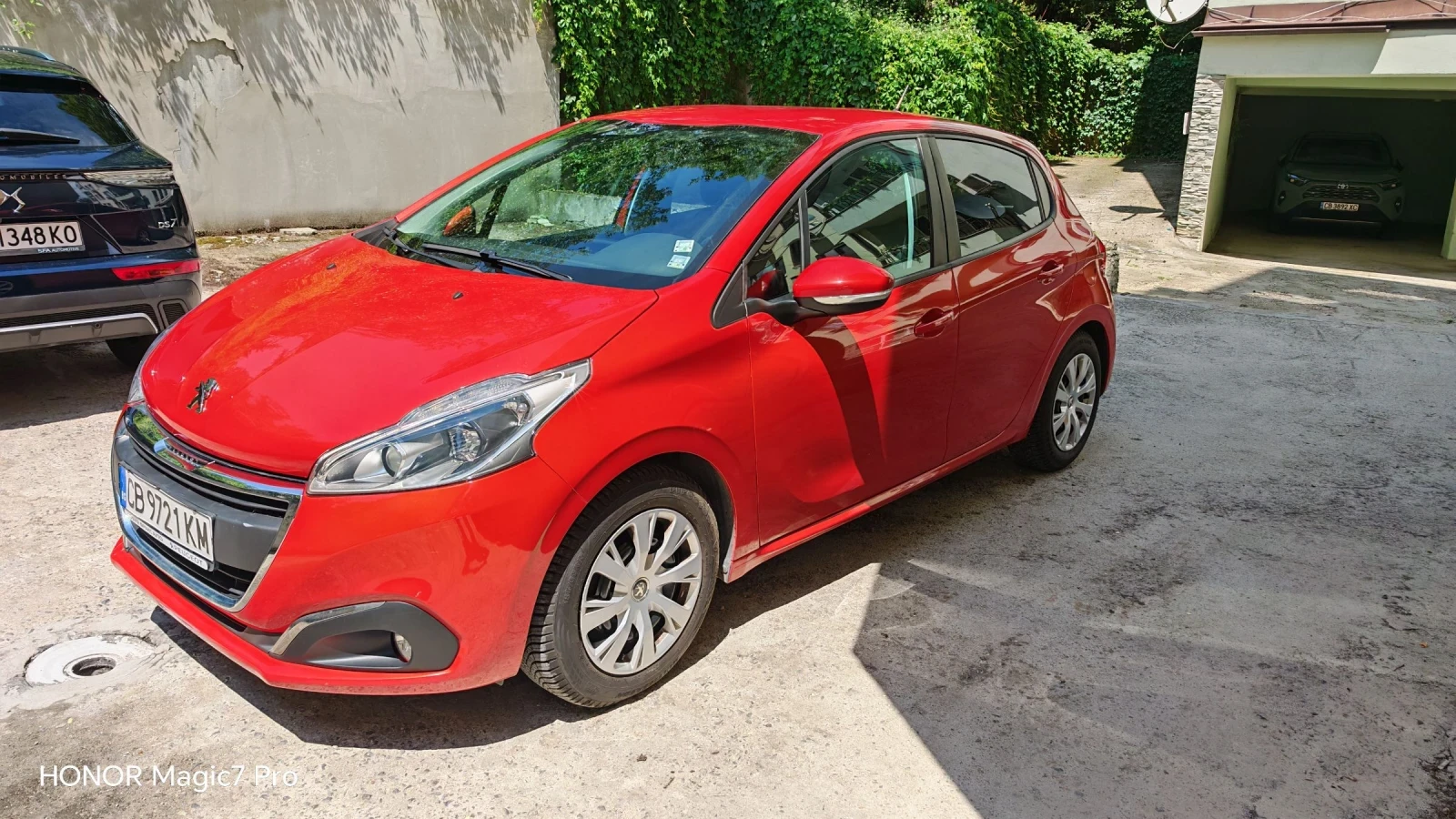 Peugeot 208, снимка 2 - Автомобили и джипове - 55131005