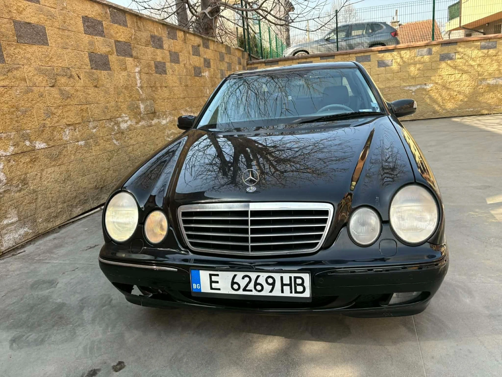 Mercedes-Benz E 320, снимка 6 - Автомобили и джипове - 55157719