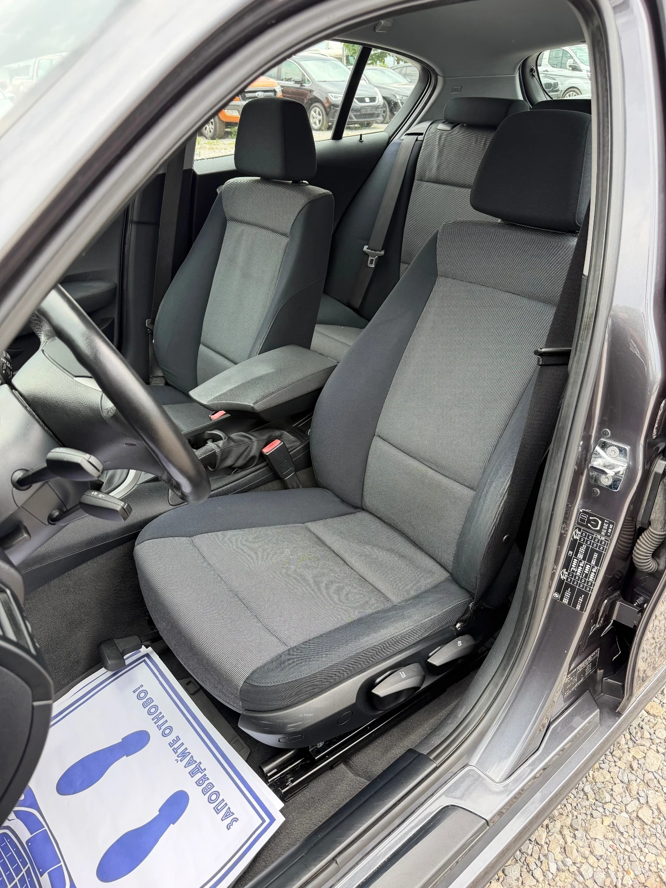 BMW 118 D 122к.с * Ксенон* * Климатик* , снимка 12 - Автомобили и джипове - 55212051