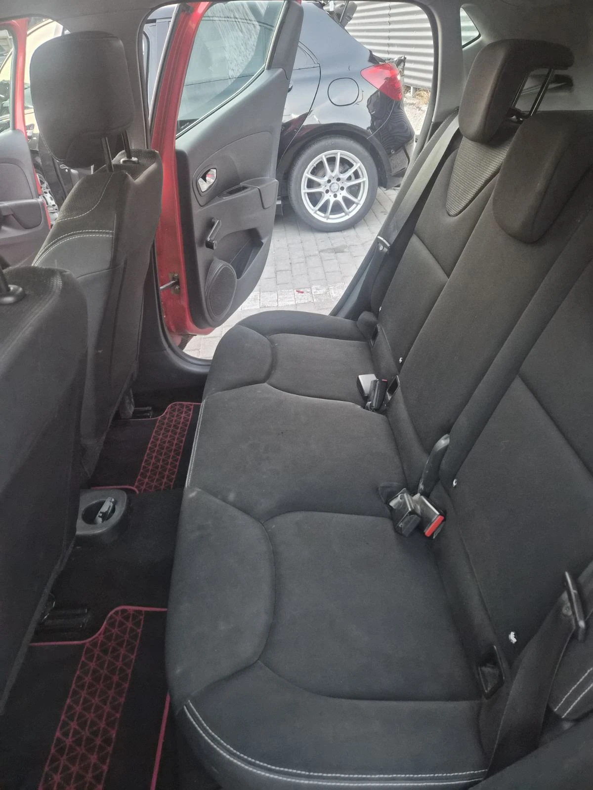 Renault Clio, снимка 11 - Автомобили и джипове - 55529453