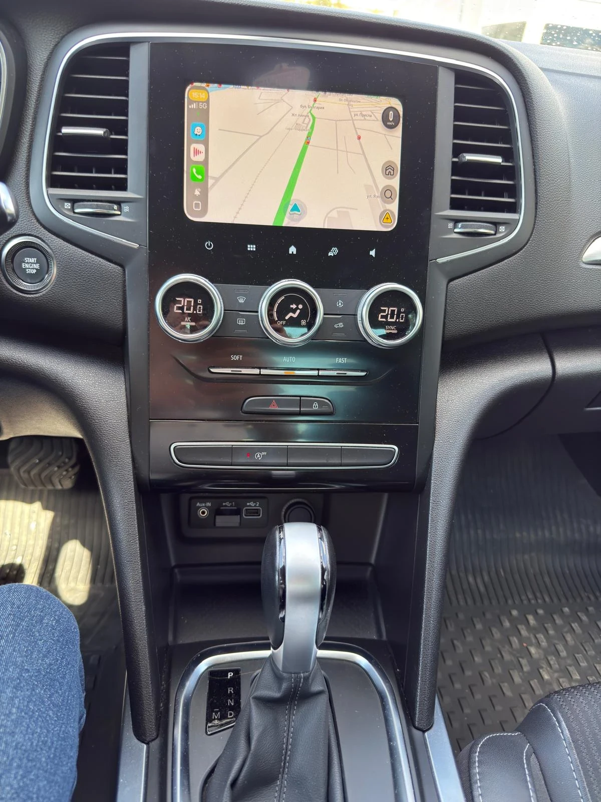 Renault Megane 1, 3 TCE, снимка 11 - Автомобили и джипове - 55952496