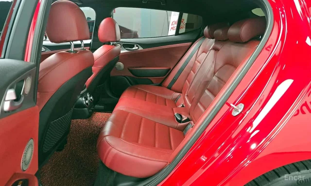 Kia Stinger * 3.3 Turbo AWD * , снимка 12 - Автомобили и джипове - 56597301