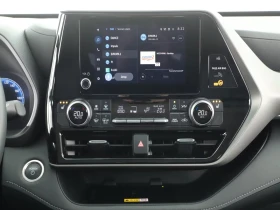 Toyota Highlander HYBRID/243HP/CAM/KLESS/L.ASS/CARPLAY/AMBI/LED/730f - 113499 лв. - 33911088 9