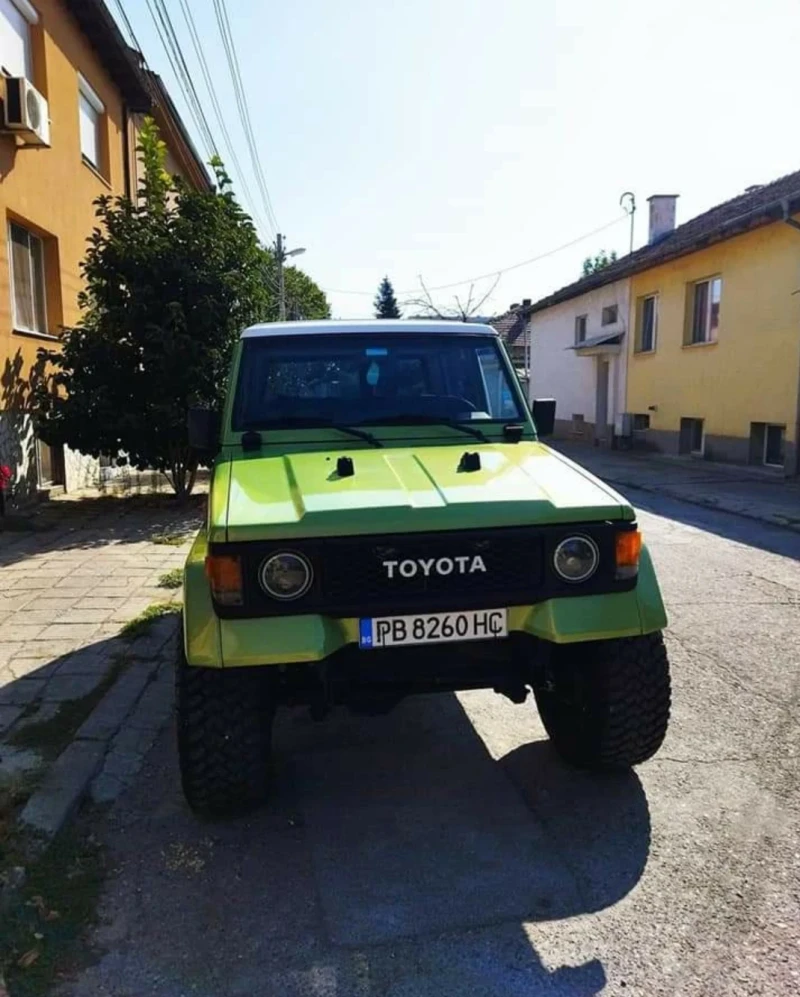 Toyota Land cruiser LJ 70 2.4 TD, снимка 1 - Автомобили и джипове - 47100032