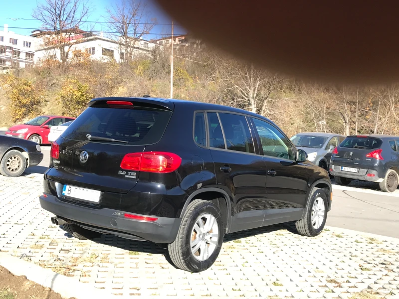 VW Tiguan 2.0 TSI 4MOTION, снимка 3 - Автомобили и джипове - 48158403