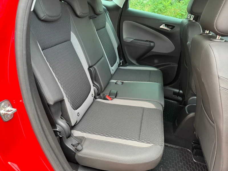 Opel Crossland X 1.2i AUTOMATIC  SWISS, снимка 11 - Автомобили и джипове - 51184772