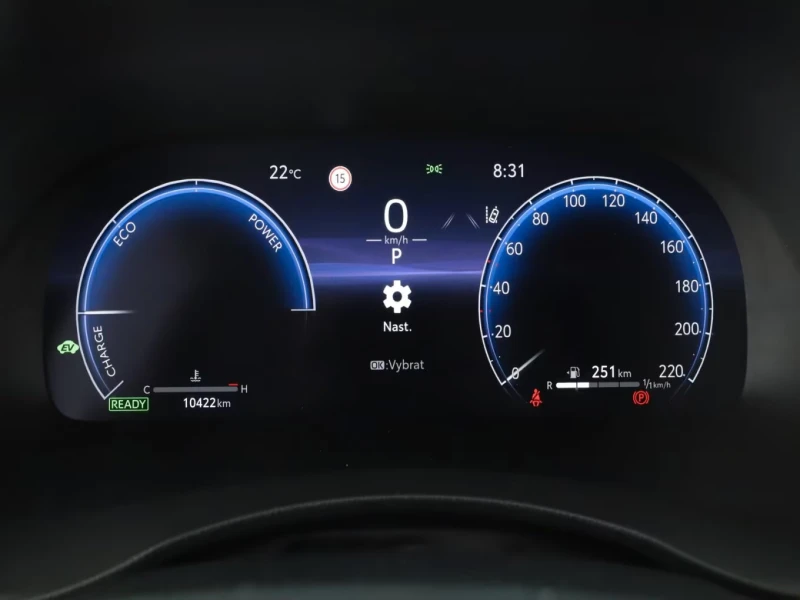 Toyota Highlander HYBRID/243HP/CAM/KLESS/L.ASS/CARPLAY/AMBI/LED/730f, снимка 8 - Автомобили и джипове - 51670637