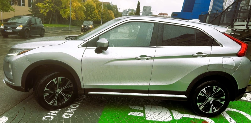 Mitsubishi Eclipse Cross S-AWC, снимка 8 - Автомобили и джипове - 52101352