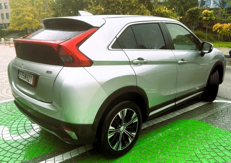 Mitsubishi Eclipse Cross S-AWC, снимка 5 - Автомобили и джипове - 52101352