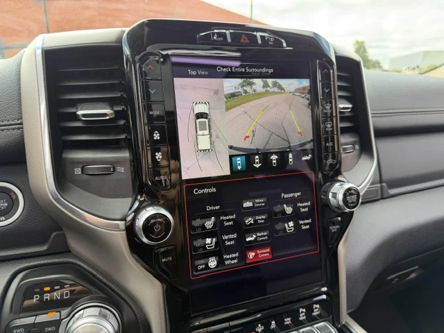 Dodge RAM 1500 Laramie, АВТОКРЕДИТ, снимка 16 - Автомобили и джипове - 56087881