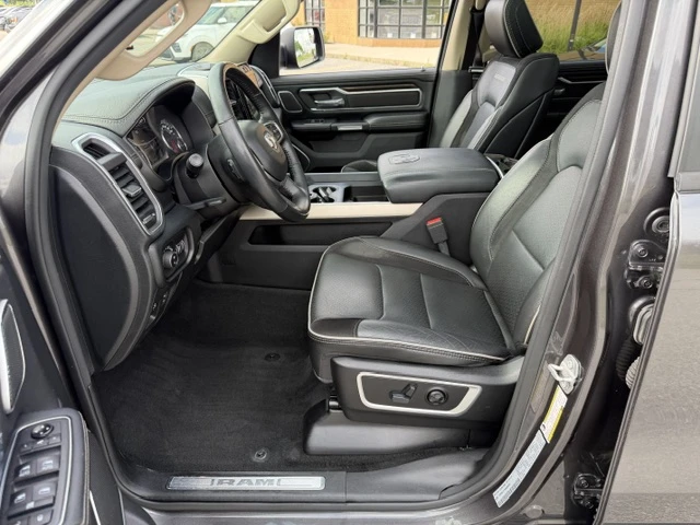 Dodge RAM 1500 Laramie, АВТОКРЕДИТ, снимка 5 - Автомобили и джипове - 56087881