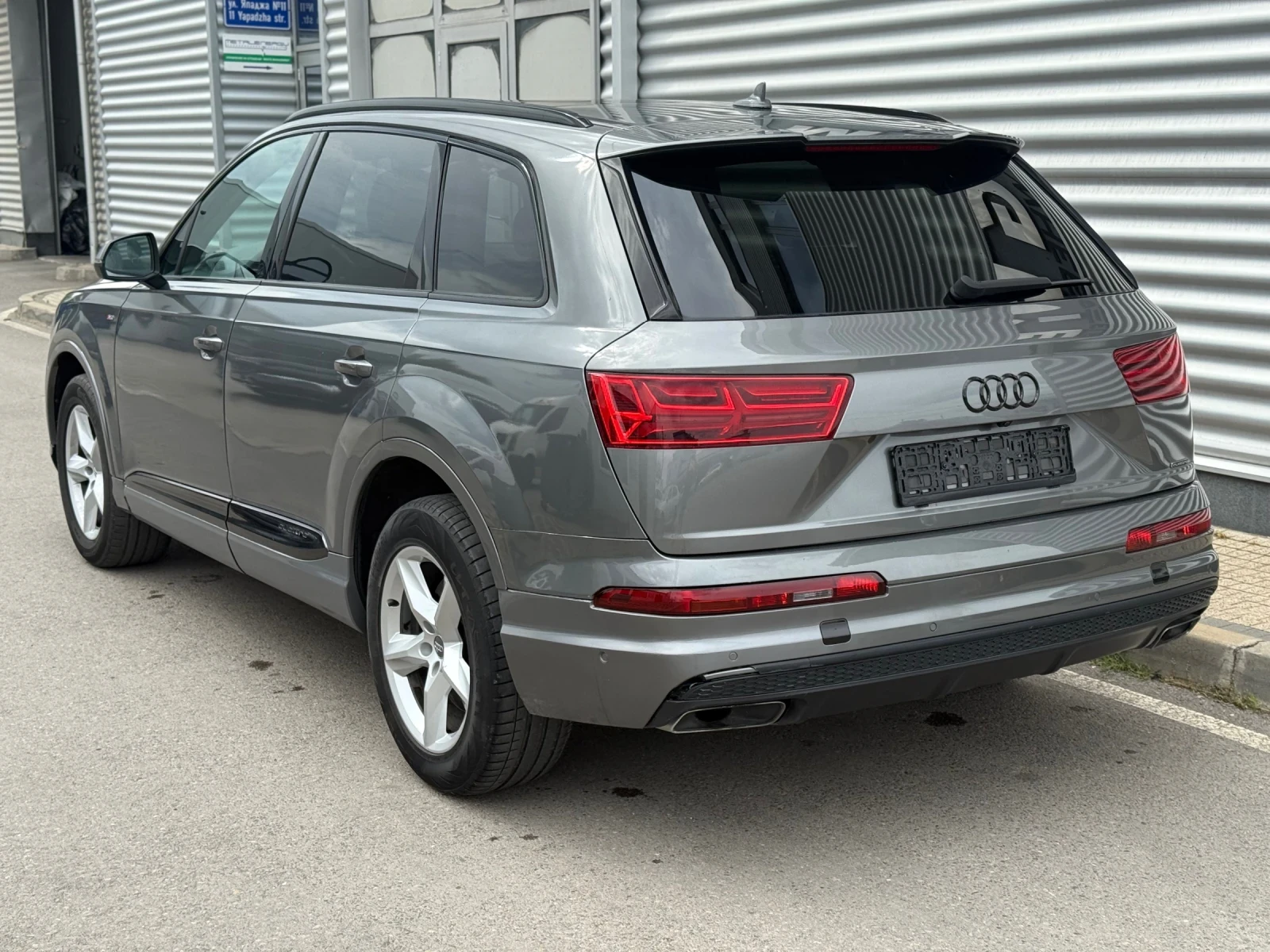 Audi Q7 OFFROAD пакет+ S-Line+ + Matrix+ Панорама+ Печка+  - изображение 3
