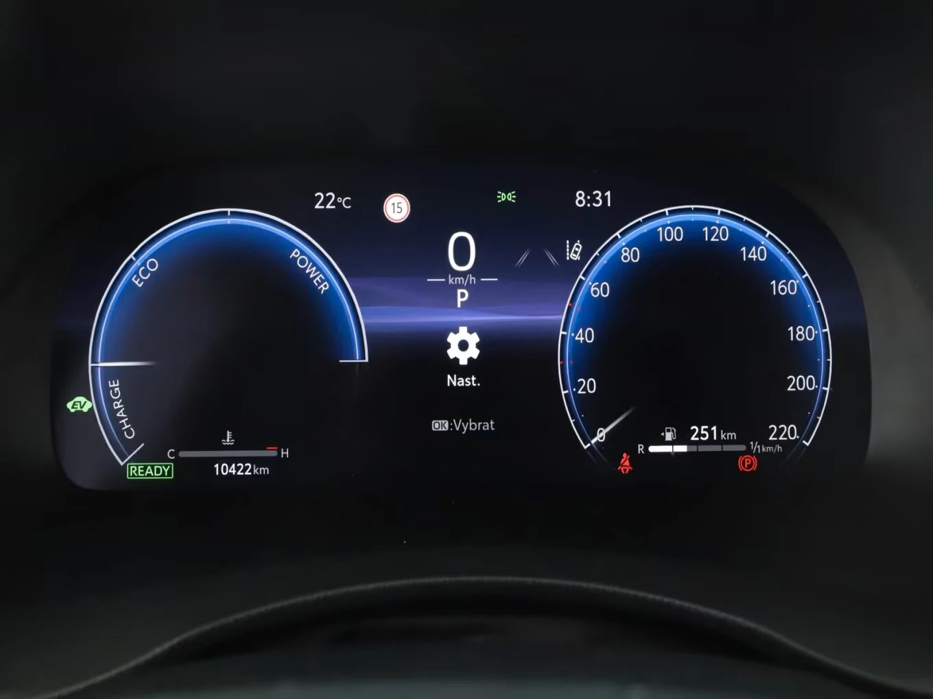 Toyota Highlander HYBRID/243HP/CAM/KLESS/L.ASS/CARPLAY/AMBI/LED/730f - изображение 8
