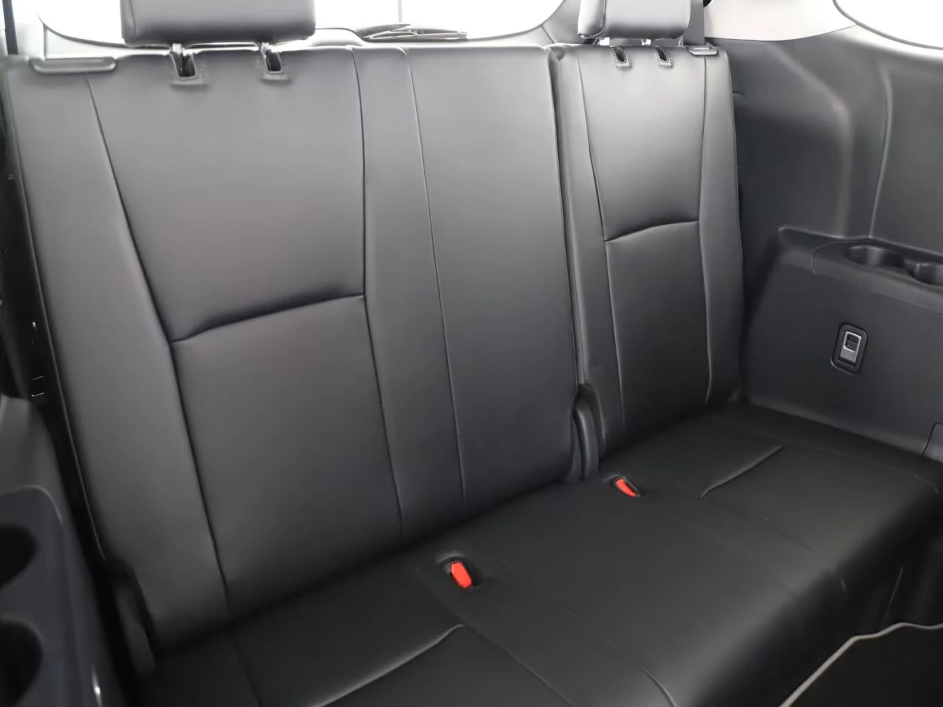 Toyota Highlander HYBRID/243HP/CAM/KLESS/L.ASS/CARPLAY/AMBI/LED/730f | Mobile.bg   14