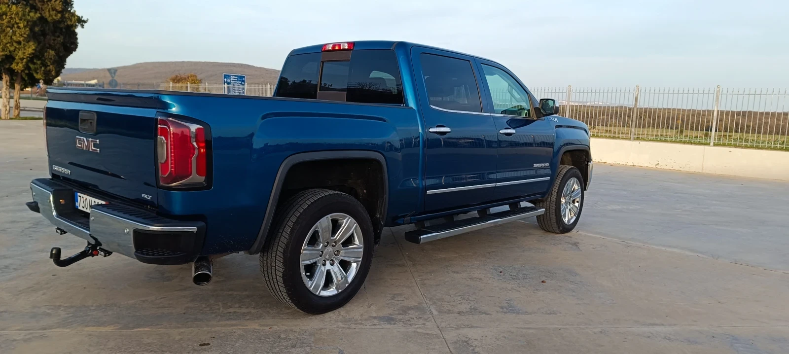 Gmc Sierra SLT z71 4x4 - изображение 4