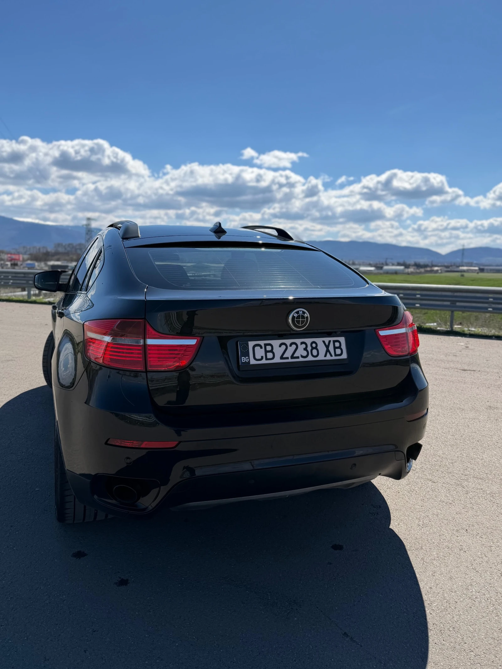 BMW X6, снимка 3 - Автомобили и джипове - 54102859