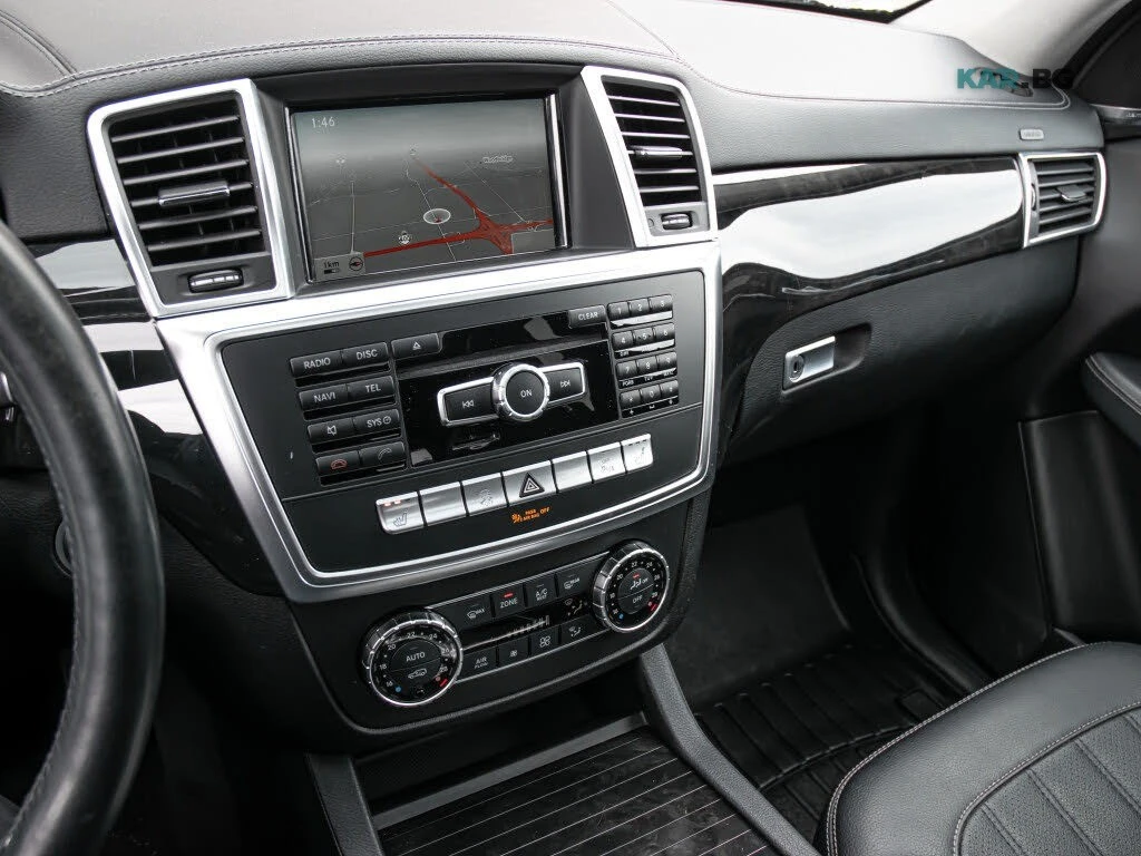 Mercedes-Benz GL * Harmon Kardon* HeadUp *  AвтоКредит * ЦЕНА ДО БГ, снимка 13 - Автомобили и джипове - 54584551