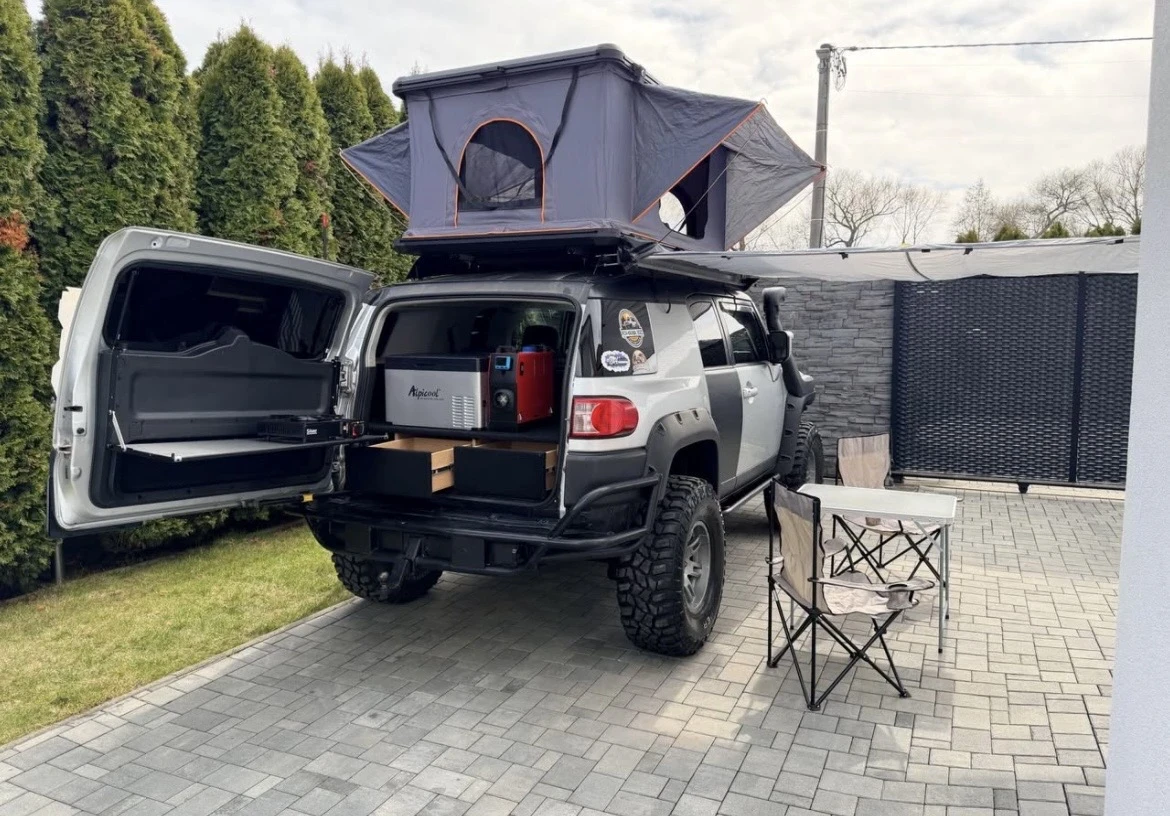Toyota Fj cruiser 4.0 V6 Бензин/Газ 4х4 УНИКАТ, снимка 8 - Автомобили и джипове - 54964363