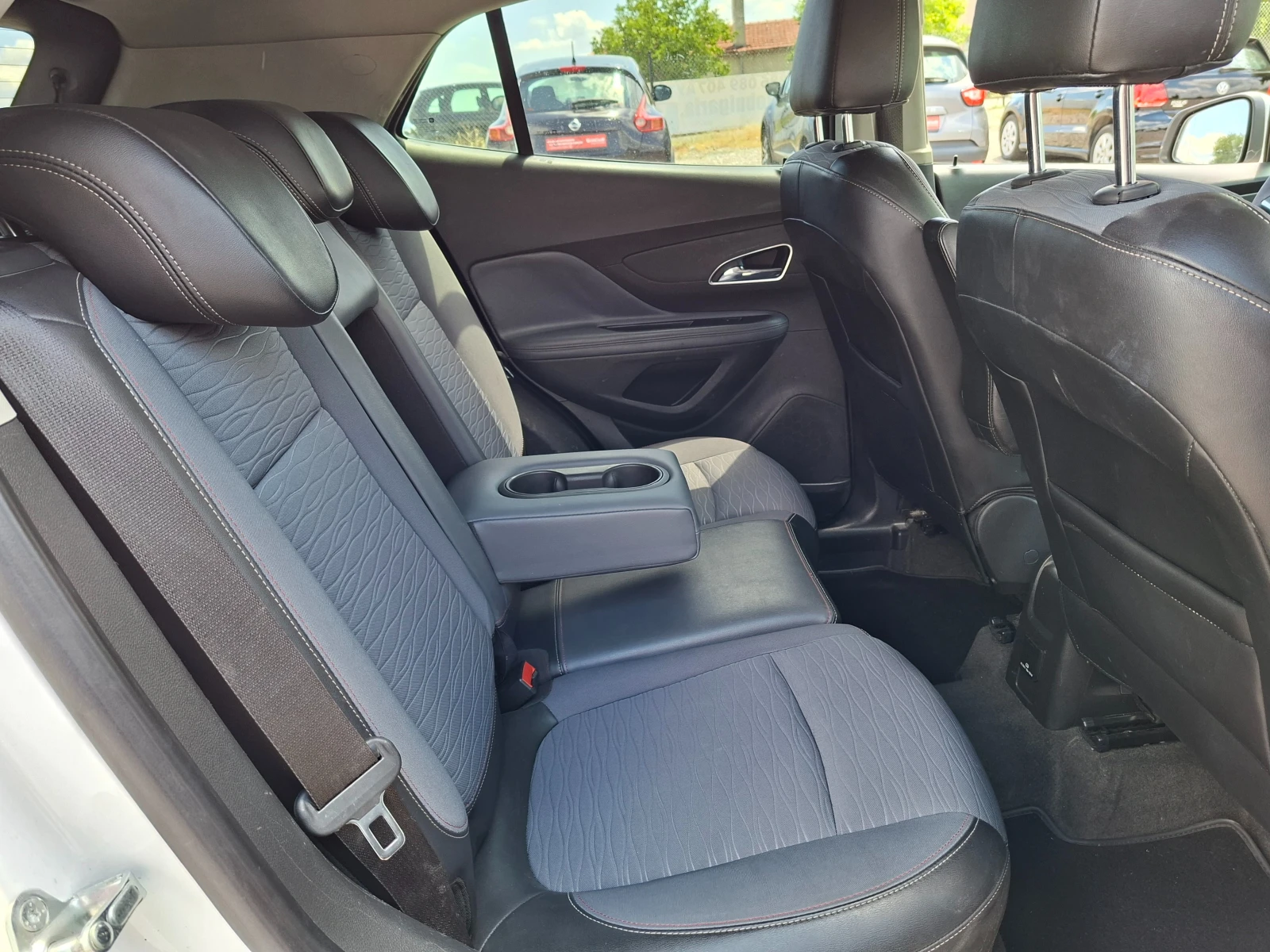 Opel Mokka 1.6CDTI* COSMO* 36м. х 191EUR.* , снимка 12 - Автомобили и джипове - 55051219