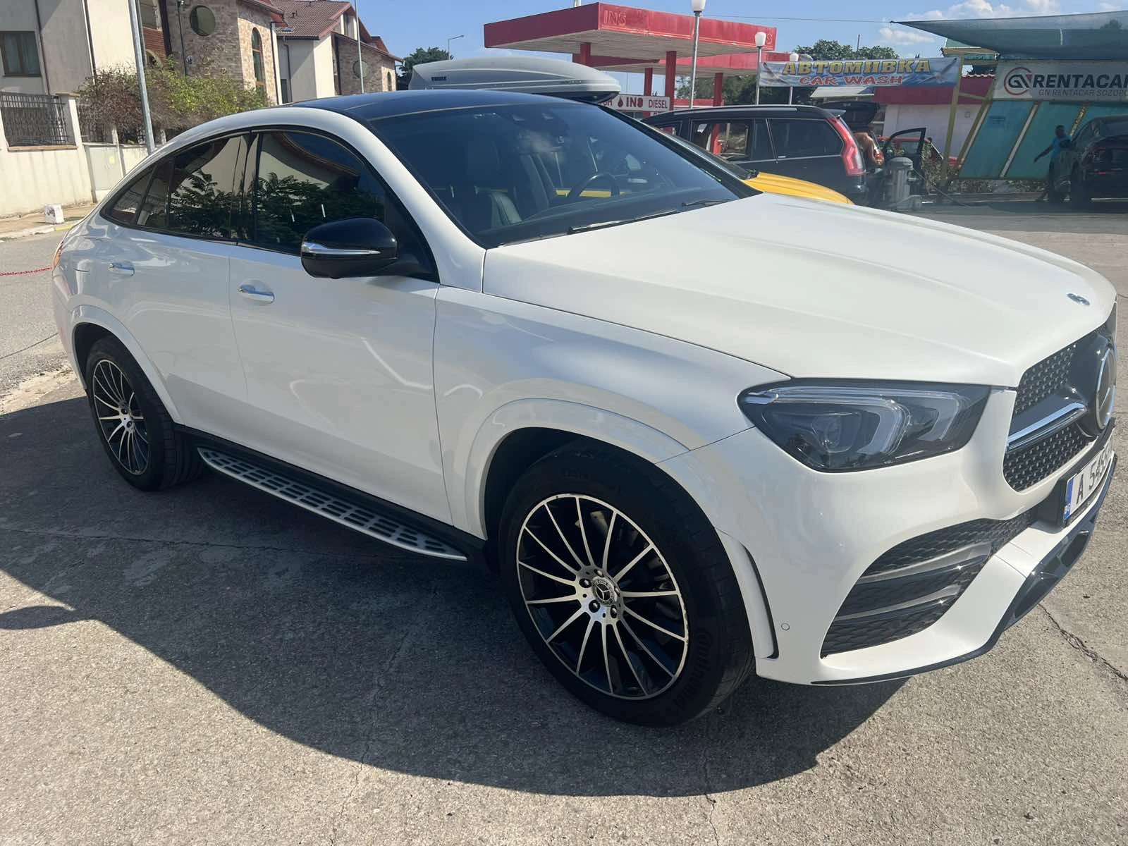 Mercedes-Benz GLE 400 COUPE AMG PANO, снимка 3 - Автомобили и джипове - 55498659