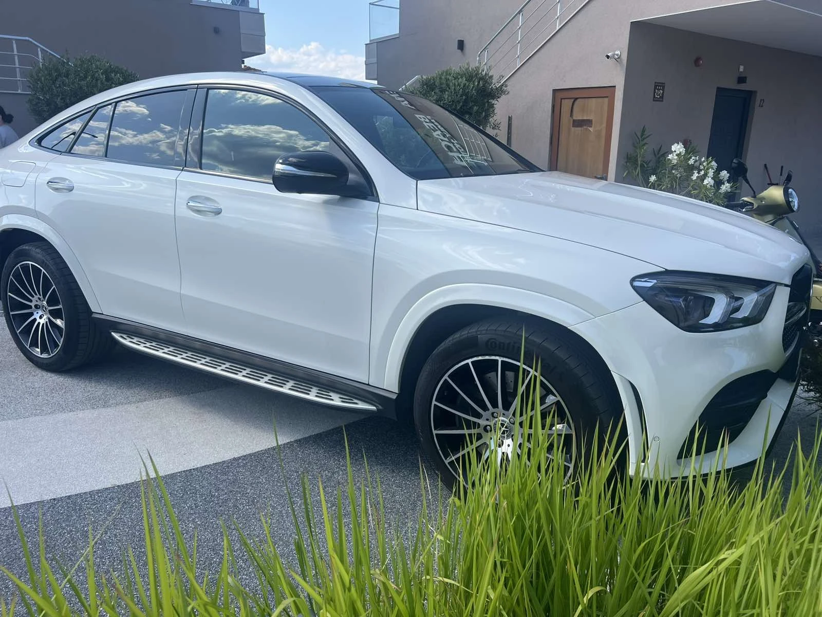 Mercedes-Benz GLE 400 COUPE AMG PANO, снимка 13 - Автомобили и джипове - 55498659