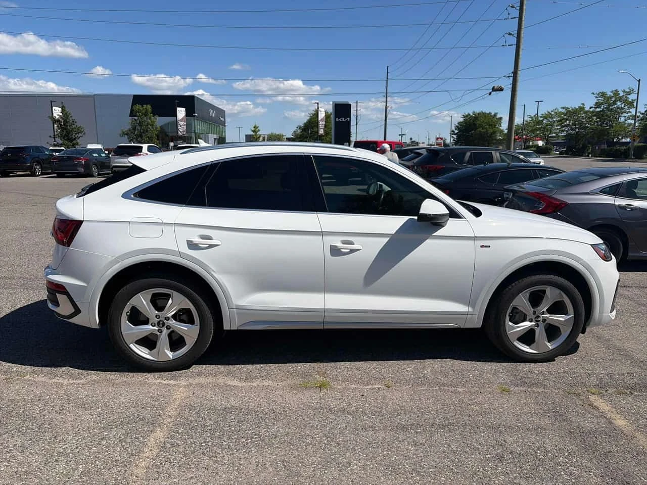 Audi Q5 * Progressiv * CARFAX * ЦЕНА ДО БГ, снимка 3 - Автомобили и джипове - 55510072