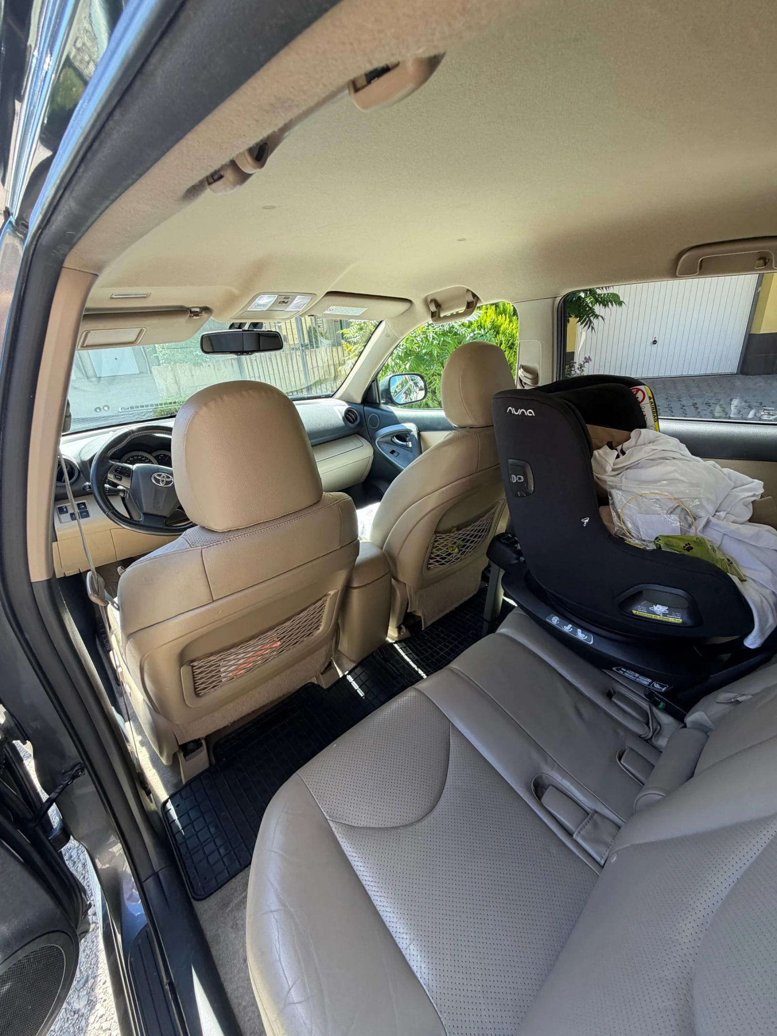 Toyota Rav4, снимка 11 - Автомобили и джипове - 55713468