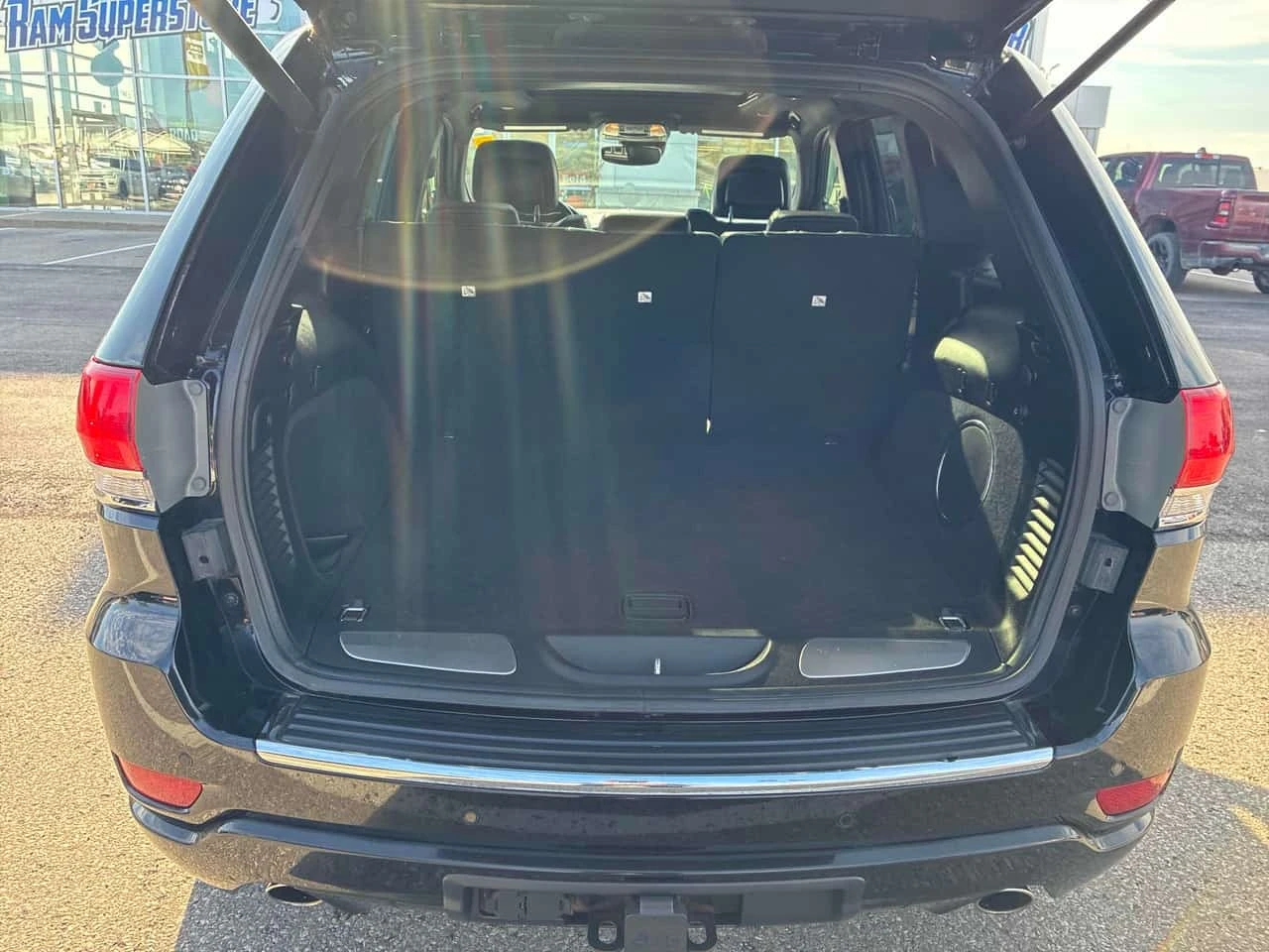 Jeep Grand cherokee * Overland * CARFAX * ����� �� ����������� | Mobile.bg � ����������� 14