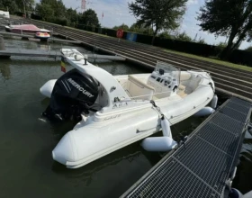 Надуваема лодка A.G.A. Marine 640 Spirit Verado 200 k.c, снимка 2
