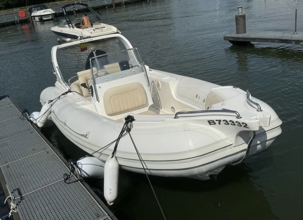 ��������� ����� A.G.A. Marine 640 Spirit Verado 200 k.c | Mobile.bg � ����������� 4