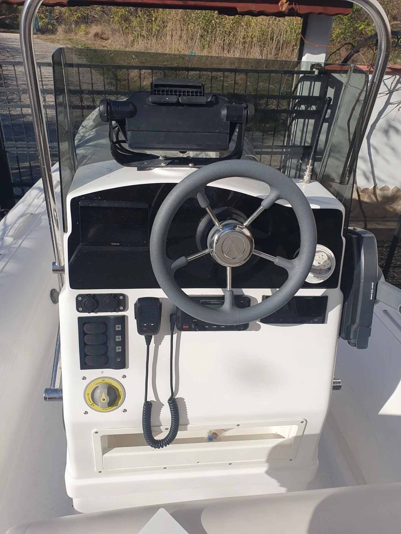����� ��������� ������������ TIGER MARINE PROLINE 550 | Mobile.bg � ����������� 7