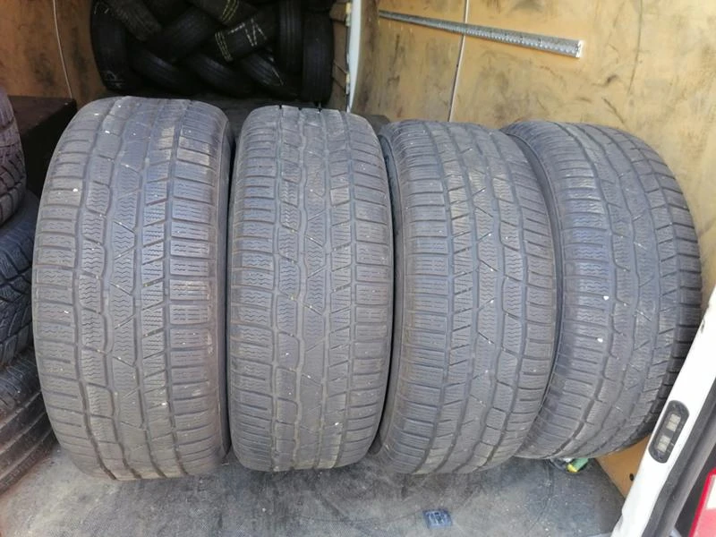 Гуми Зимни 225/55R16, снимка 2 - Гуми и джанти - 29589610