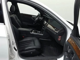 Mercedes-Benz E 300 Elegance, снимка 11