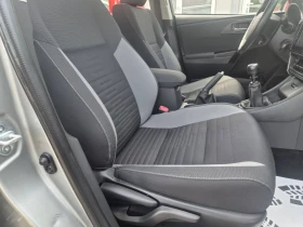 Toyota Auris 1.6D4D-FACE LIFT, снимка 12