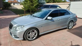 Mercedes-Benz E 220 AMG paket, снимка 4