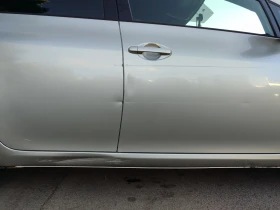 Toyota Auris 2.0 d4d 126hp 6sp - 6000 лв. - 26755695 14
