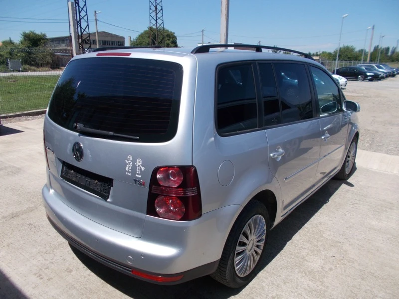 VW Touran 1.4 TSI, снимка 6 - Автомобили и джипове - 41496395