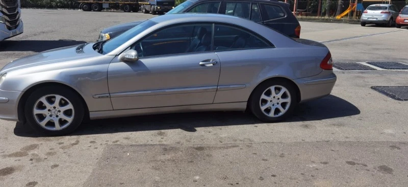 Mercedes-Benz CLK, снимка 5 - Автомобили и джипове - 45797780