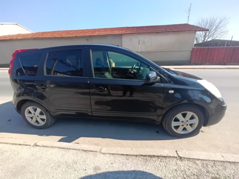 Nissan Note, снимка 4 - Автомобили и джипове - 49261851