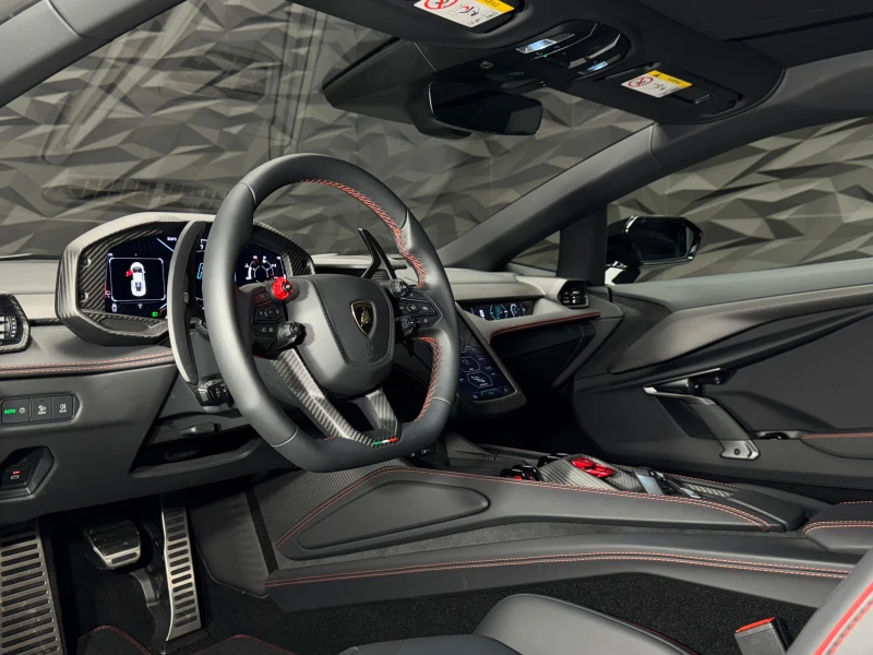 Lamborghini Revuelto Nero Noctis, снимка 11 - Автомобили и джипове - 50230640