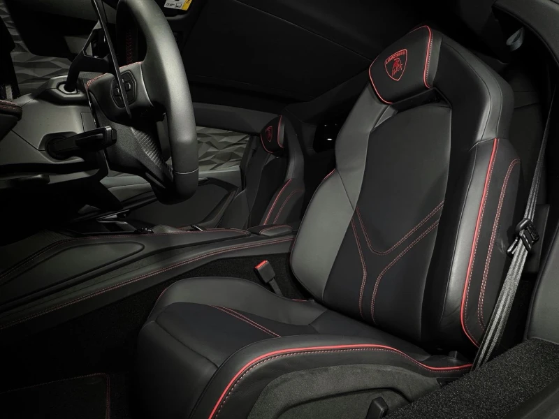 Lamborghini Revuelto Nero Noctis, снимка 6 - Автомобили и джипове - 50230640