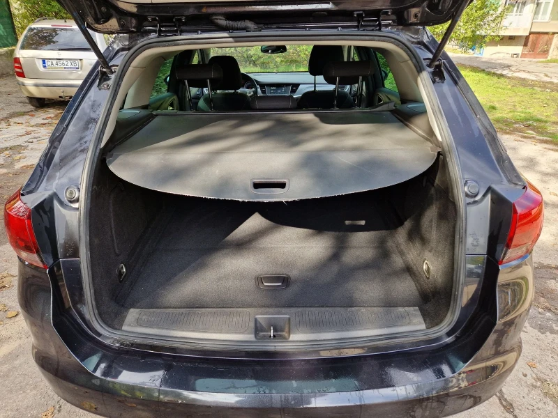 Opel Astra 1.6CDTI, 110к.с, ЕВРО 6В, Бартер, Лизинг , снимка 13 - Автомобили и джипове - 51066950