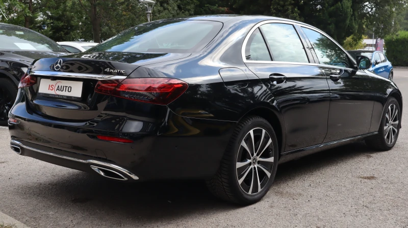 Mercedes-Benz E 300 dE/4Matic/Multibeam Led/Ambient/Камера/Virtual, снимка 4 - Автомобили и джипове - 51172898