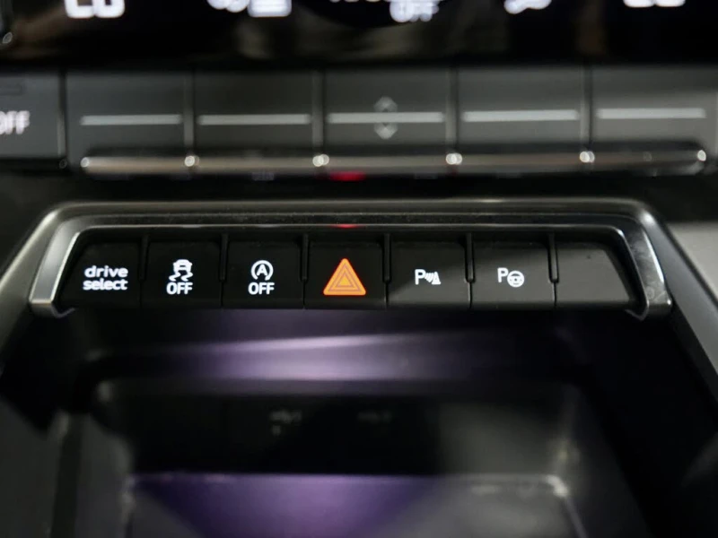 Audi S3 * QUATTRO* PROGRESSIV* АвтоКредит* (ЦЕНА ДО БГ), снимка 9 - Автомобили и джипове - 52517207