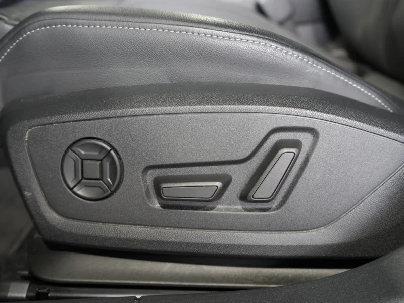 Audi S3 * QUATTRO* PROGRESSIV* АвтоКредит* (ЦЕНА ДО БГ), снимка 12 - Автомобили и джипове - 52517207