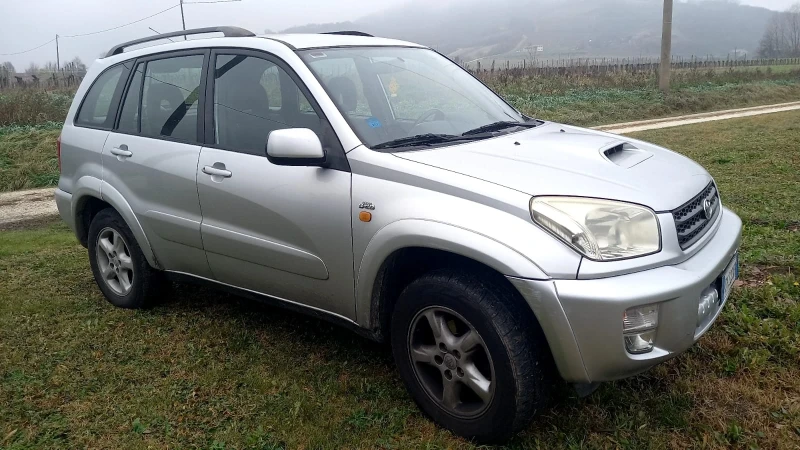 Toyota Rav4 2.0D4D 216 хил км ОЧАКВАН ВНОС!!!!, снимка 6 - Автомобили и джипове - 53022229