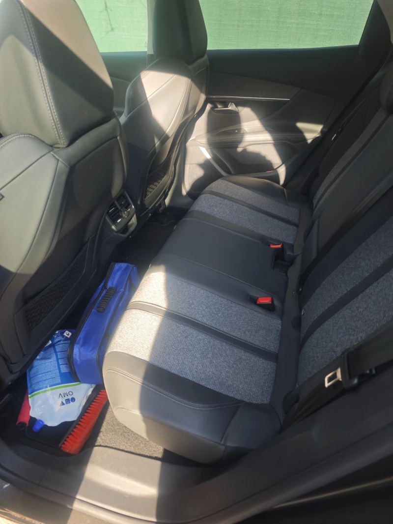Peugeot 3008 Allure , снимка 7 - Автомобили и джипове - 53124178